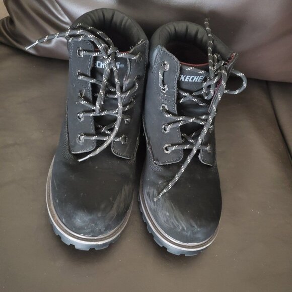 Skechers boots Black color Drawstring size 4.5 big boy - Picture 3 of 6